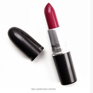 MAC Amplified Lipstick LOVERS ONLY